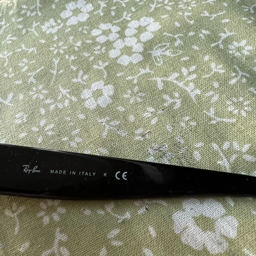 Ray Ban sunglasses - Picture 3 of 3